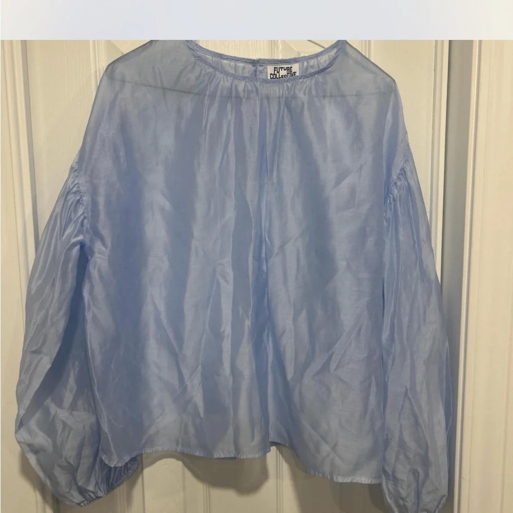 Blue‎ Blouse